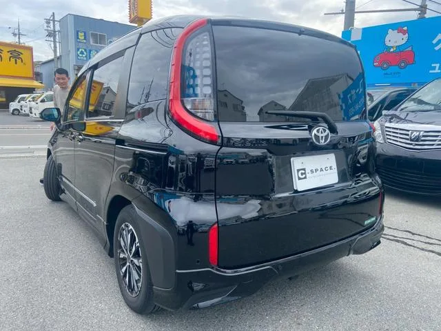 Toyota SIENTA Z 2024 — миниатюра 3