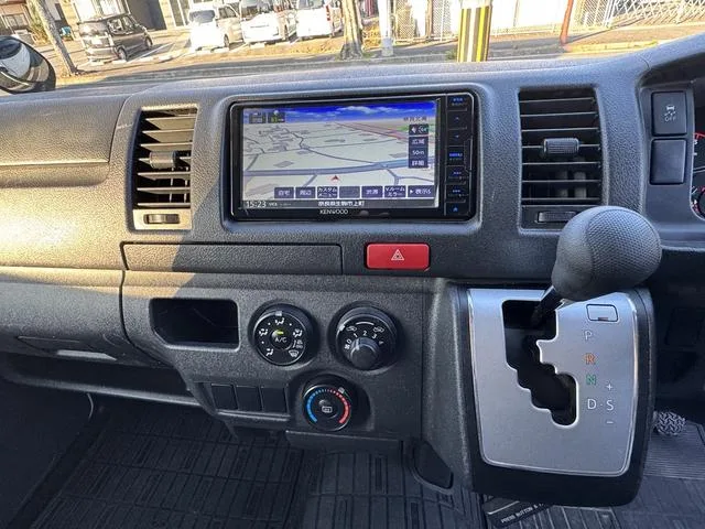 Toyota HIACE VAN LONG DX GL PACKAGE 2022 — миниатюра 4
