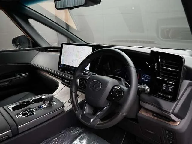 Lexus LM LM500H EXECUTIVE 2024 — миниатюра 5