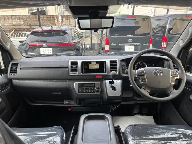 Toyota HIACE VAN LONG SUPER GL 2025 — миниатюра 3