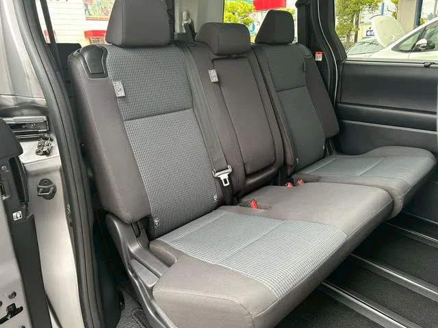Toyota NOAH X 2023 — миниатюра 4