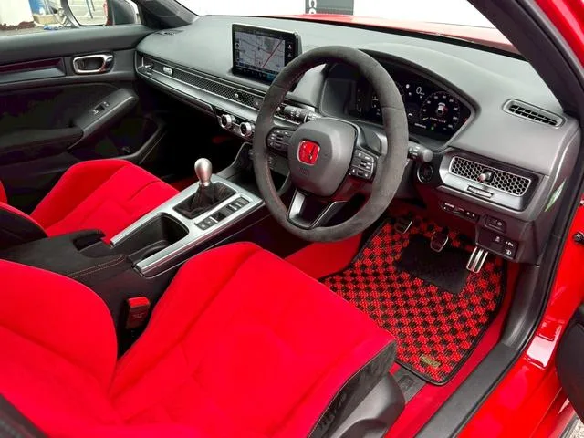 Honda CIVIC TYPE R 2025 — миниатюра 3