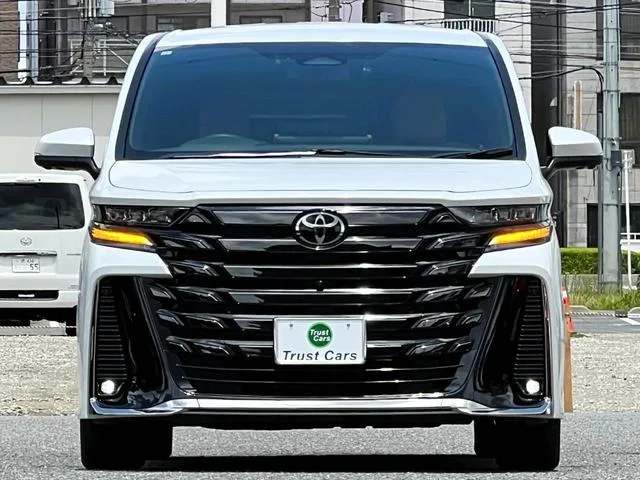 Toyota VELLFIRE HYBRID Z PREMIER 2023 — миниатюра 2