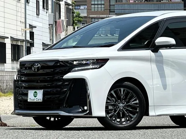 Toyota VELLFIRE HYBRID Z PREMIER 2023 — миниатюра 3