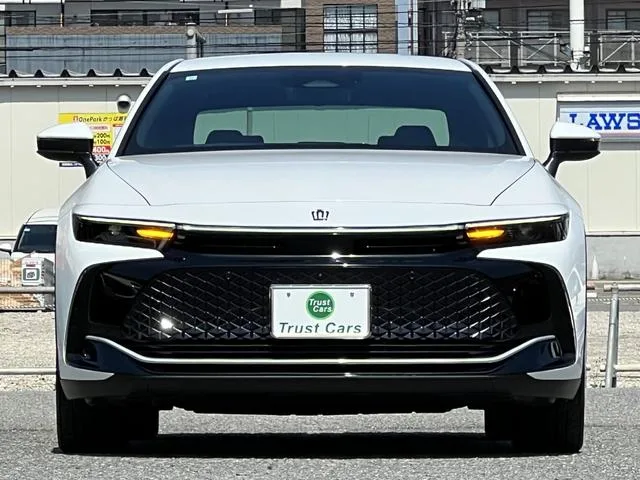 Toyota CROWN CROSSOVER G ADVANCED 2023 — миниатюра 3