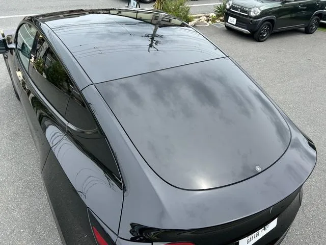 Tesla Model Y 2022 — миниатюра 5