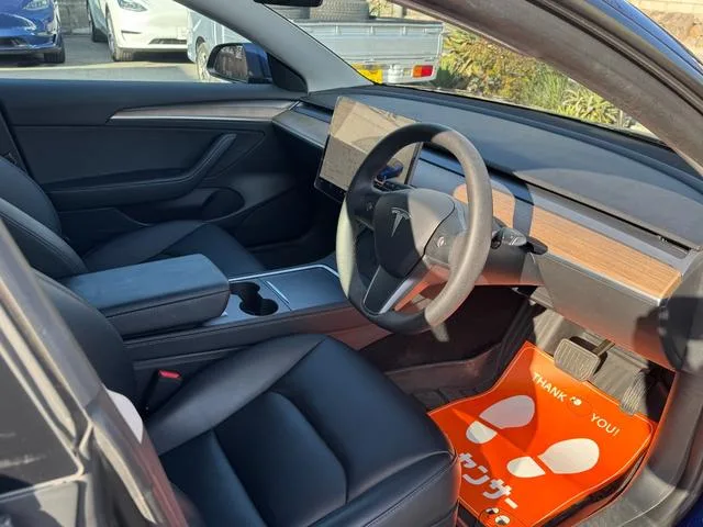 Tesla Model 3 RWD 2022 — миниатюра 5