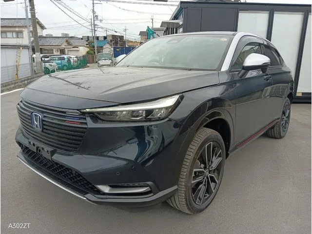Honda VEZEL E:HEV PLAY 2024 — фото 1, купить с доставкой в Москву
