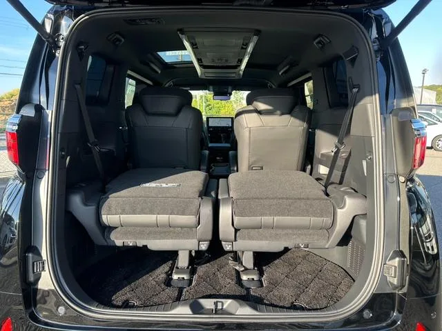 Toyota Alphard Z 2024 — миниатюра 4