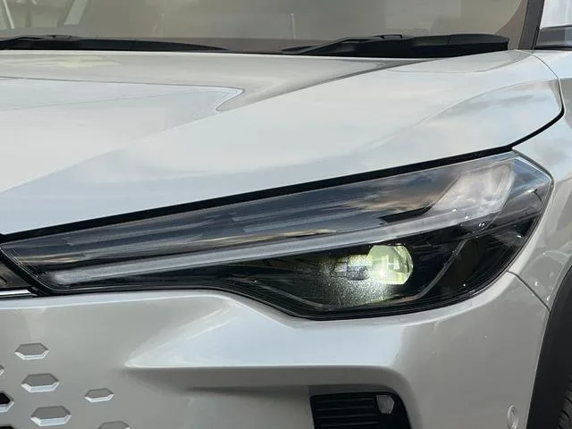 Toyota CorollaCross HYBRID Z 2026 — миниатюра 2