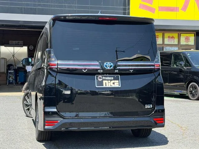 Toyota VOXY HYBRID S-Z 2025 — миниатюра 5