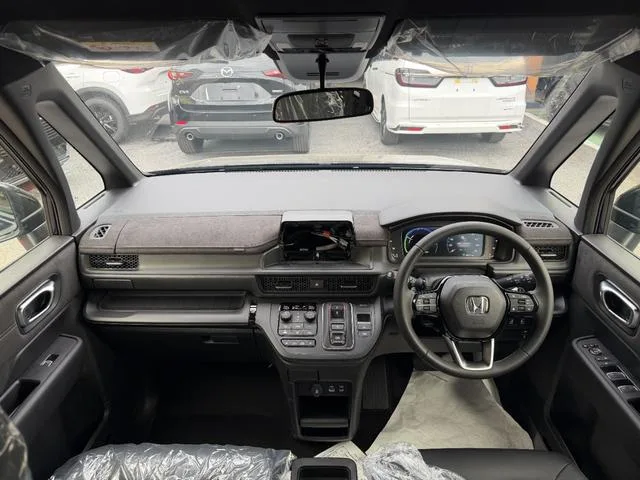 Honda STEPWAGON E:HEV SPADA PREMIUM LINE 2026 — миниатюра 5