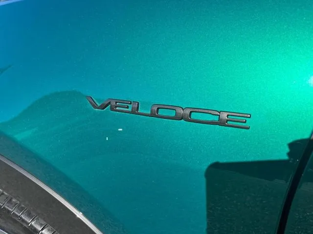 Alfa Romeo Tonale PLUG-IN HYBRID Q4 VELOCE 2024 — миниатюра 3