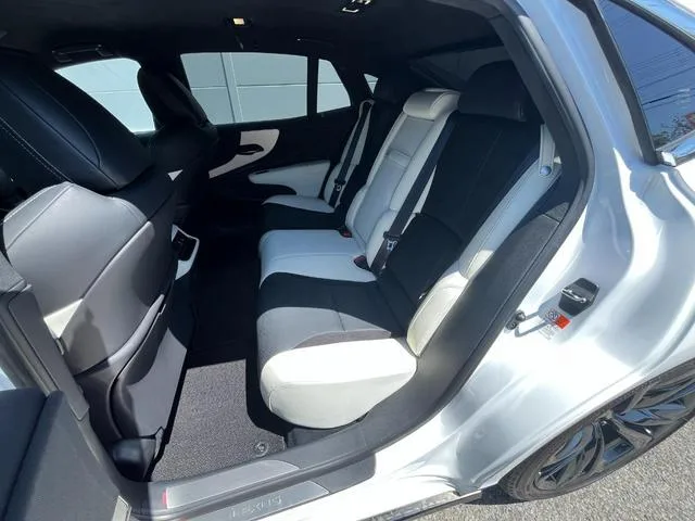Lexus LS LS500 F SPORT 2023 — миниатюра 3