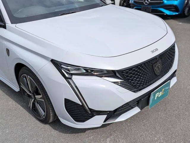 Peugeot 308 GT HYBRID 2025 — миниатюра 4