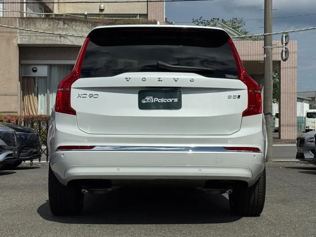Volvo XC90 ULTIMATE B5 AWD 2024 — миниатюра 3