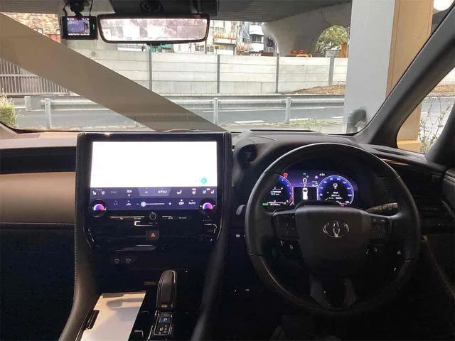 Toyota ALPHARD HYBRID Z 2024 — миниатюра 3