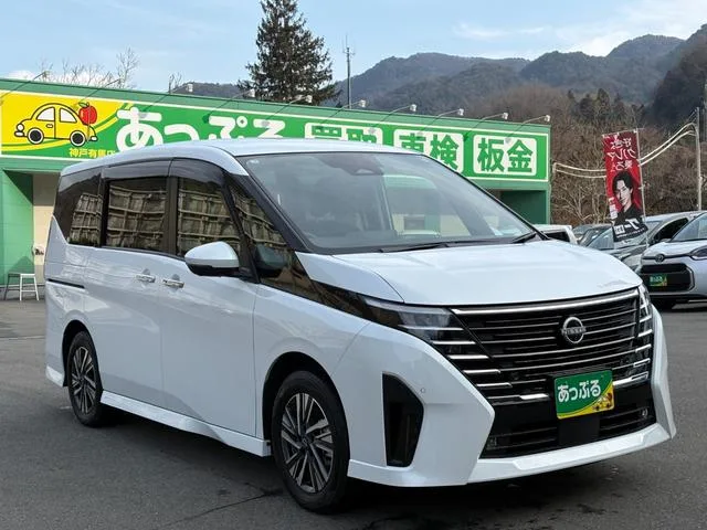 Nissan SERENA E-POWER HIGHWAY STAR V 2025 — миниатюра 2