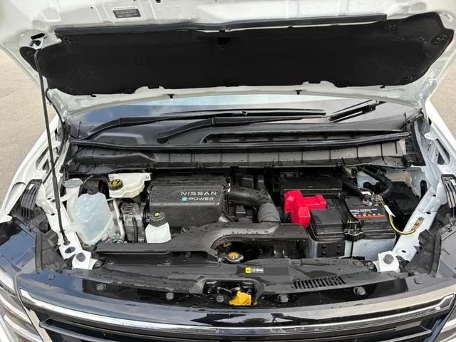 Nissan SERENA E-POWER HIGHWAY STAR V 2025 — миниатюра 4
