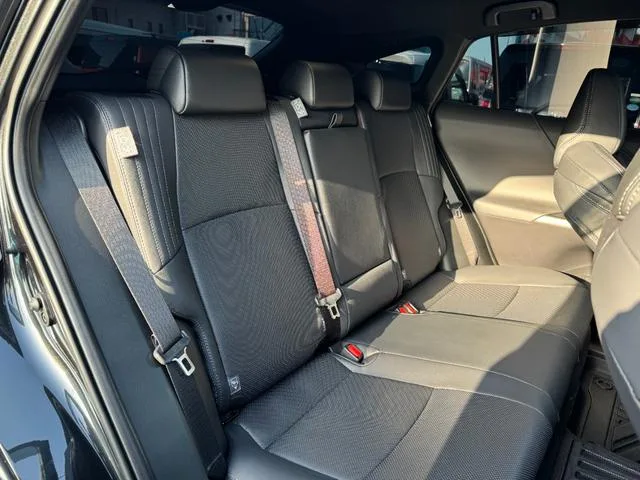 Toyota HARRIER HYBRID Z LEATHER PACKAGE 2025 — миниатюра 4