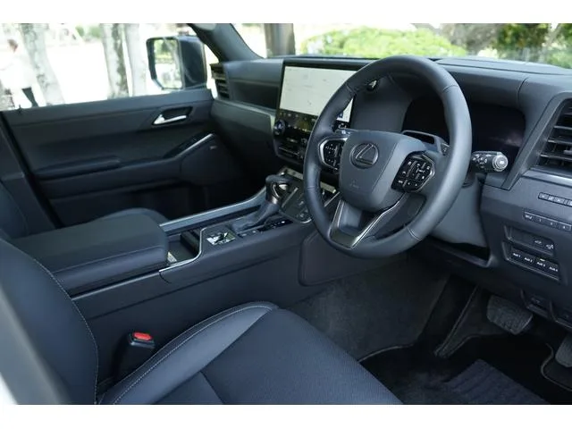 Lexus GX GX550 OVERTRAIL+ 2025 — миниатюра 5