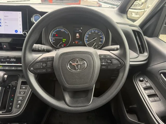 Toyota NOAH HYBRID X 2022 — миниатюра 5
