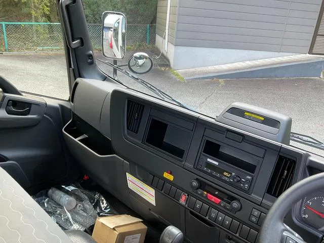 Mazda TITAN TRUCK 2025 — миниатюра 3