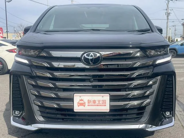 Toyota VELLFIRE HYBRID EXECUTIVE LOUNGE 2023 — миниатюра 3