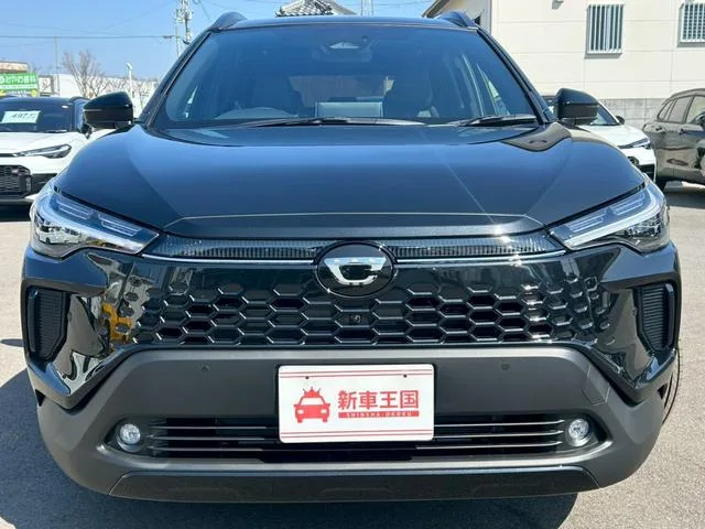 Toyota CorollaCross HYBRID Z 2026 — миниатюра 3