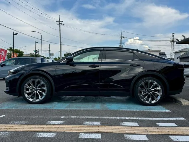 Toyota CROWN CROSSOVER G ADVANCED LEATHER PACKAGE 2023 — миниатюра 3
