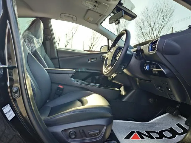 Toyota Prius A TOURING SELECTION 2022 — миниатюра 3