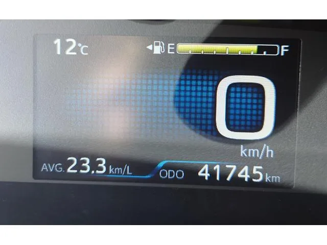 Toyota Prius A TOURING SELECTION 2022 — миниатюра 4