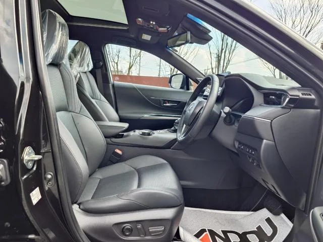 Toyota HARRIER HYBRID Z LEATHER PACKAGE 2024 — миниатюра 3