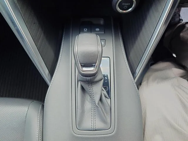 Toyota HARRIER HYBRID Z LEATHER PACKAGE 2024 — миниатюра 5