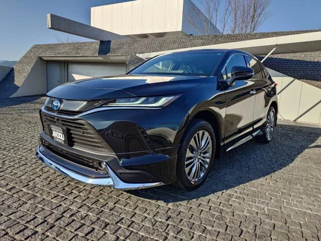 Toyota HARRIER HYBRID Z LEATHER PACKAGE 2024 — фото 1, купить с доставкой в Москву