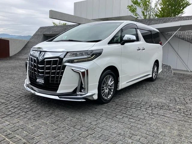 Toyota ALPHARD HYBRID SR C PACKAGE 2022 — фото 1, купить с доставкой в Москву