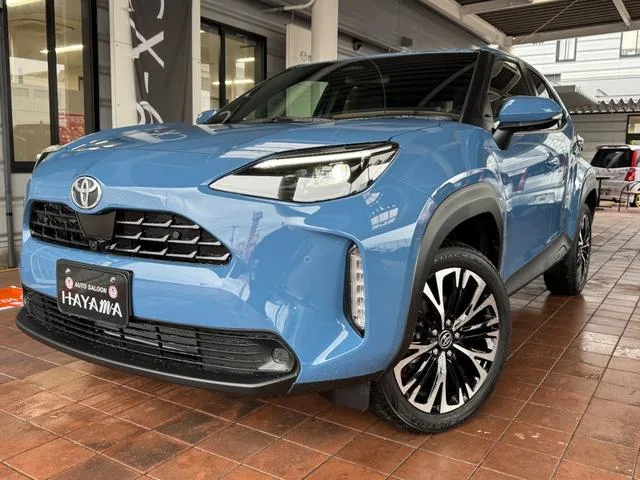 Toyota YARIS CROSS HYBRID Z 2025 — фото 1, купить с доставкой в Москву