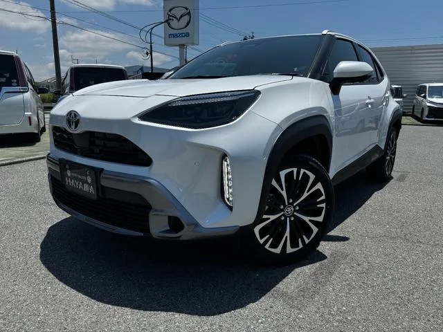 Toyota YARIS CROSS HYBRID Z ADVENTURE 2025 — фото 1, купить с доставкой в Москву