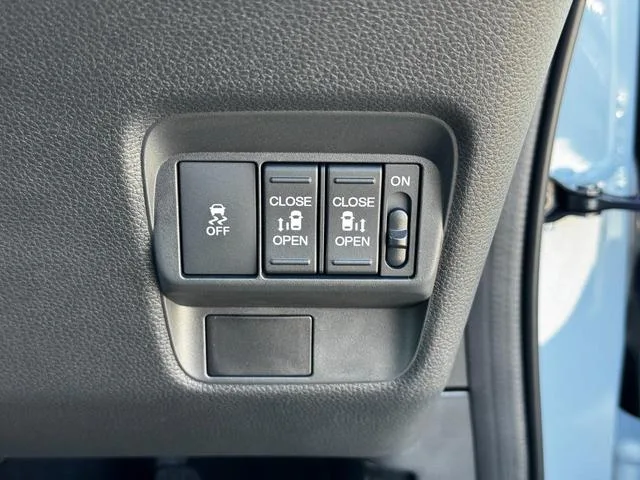 Honda FREED E:HEV CROSSTAR 2026 — миниатюра 5