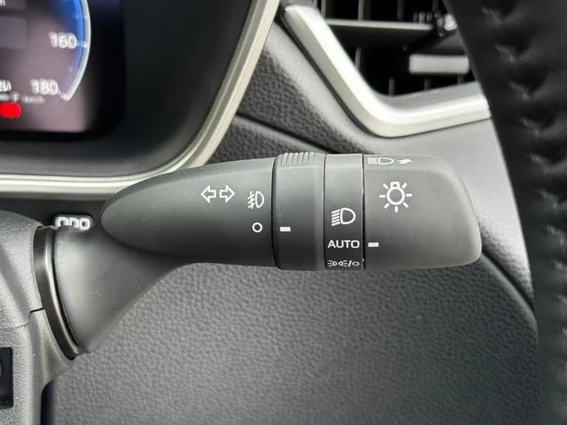 Toyota CorollaCross HYBRID Z 2026 — миниатюра 4