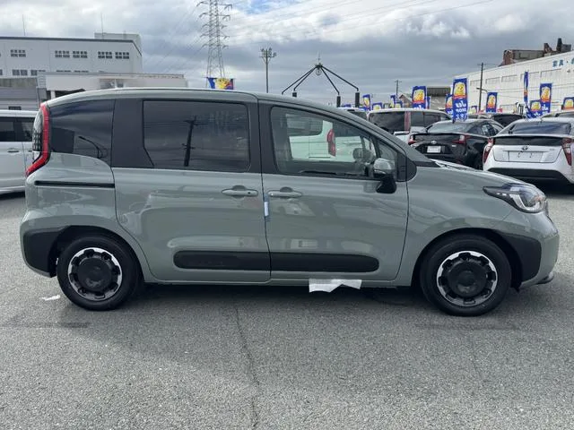 Toyota SIENTA HYBRID Z 2026 — миниатюра 2