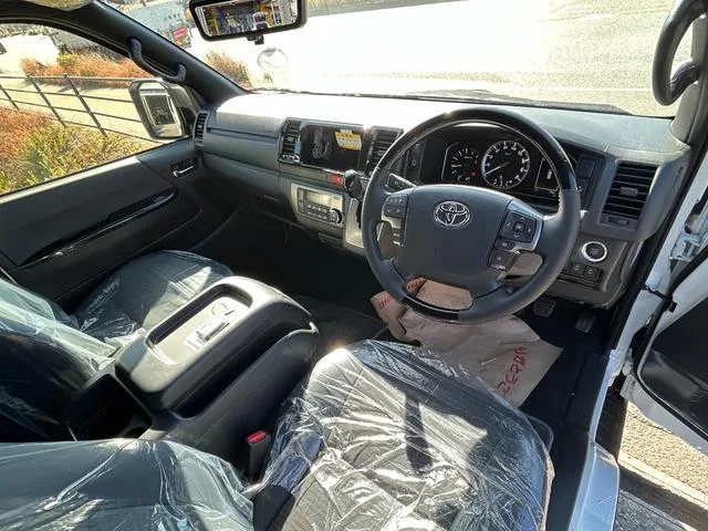 Toyota HIACE VAN LONG SUPER GL DARK PRIME S 2026 — миниатюра 3