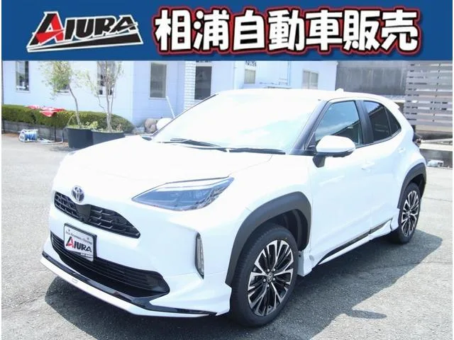 Toyota YARIS CROSS HYBRID Z 2025 — фото 1, купить с доставкой в Москву