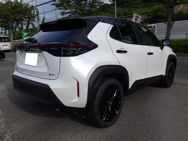 Toyota YARIS CROSS HYBRID Z URBANO 2025 — миниатюра 3