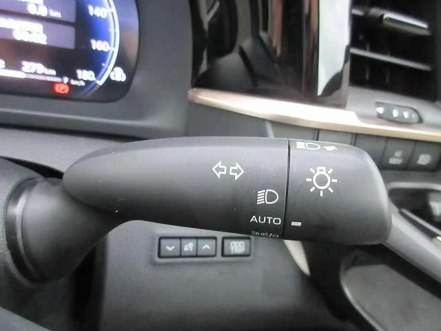 Toyota CROWN CROSSOVER G ADVANCED LEATHER PACKAGE 2023 — миниатюра 3
