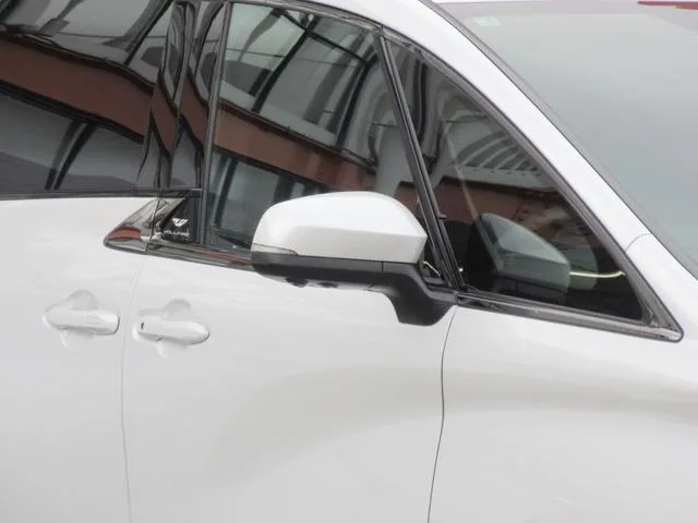 Toyota VELLFIRE HYBRID Z PREMIER 2025 — миниатюра 4