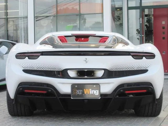 Ferrari 296GTS BASE GRADE 2024 — миниатюра 5