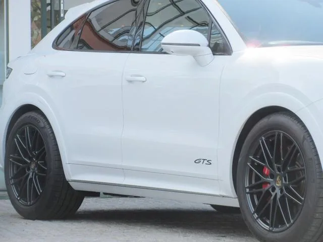 Porsche Cayenne Coupe CAYENNE GTS COUPE 2024 — миниатюра 2