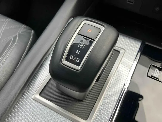 Mitsubishi OUTLANDER PHEV P 2023 — миниатюра 2