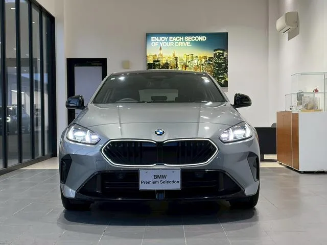 BMW 1 Series 120 M SPORT 2025 — миниатюра 2